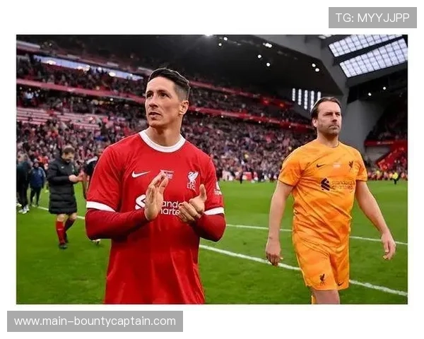 戈登模仿托雷斯式突破,安菲尔德观众起立鼓掌 戈登模仿托雷斯式突破,安菲尔德观众起立鼓掌