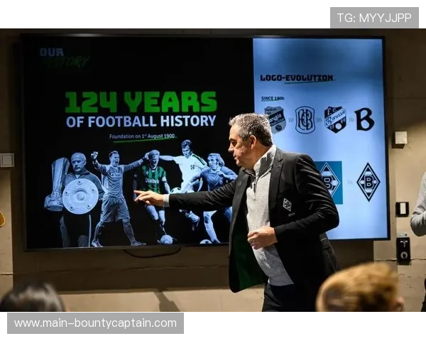 德甲联盟就赛场安全与球迷行为管理召开俱乐部会议 德甲联盟就赛场安全与球迷行为管理召开俱乐部会议